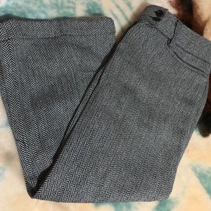 BNWT Black and white dressy Capri pants size 10